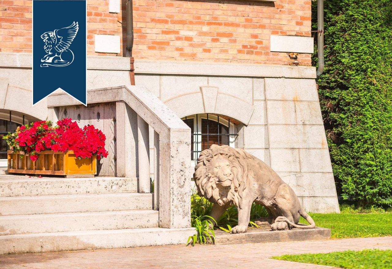 Вилла в Венеции, Италия, 800 м² - фото 8