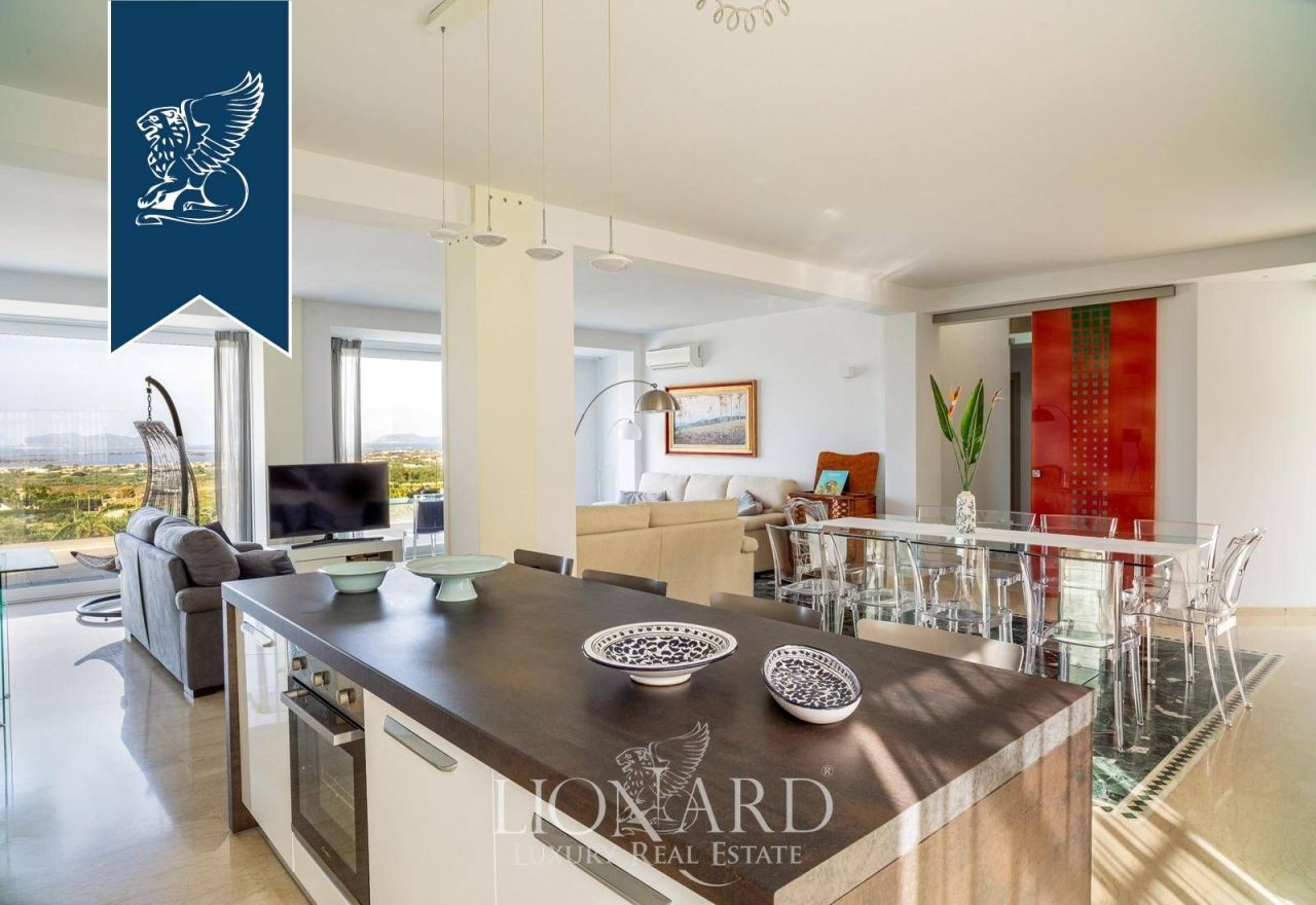 Вилла в Марсале, Италия, 640 м² - фото 8