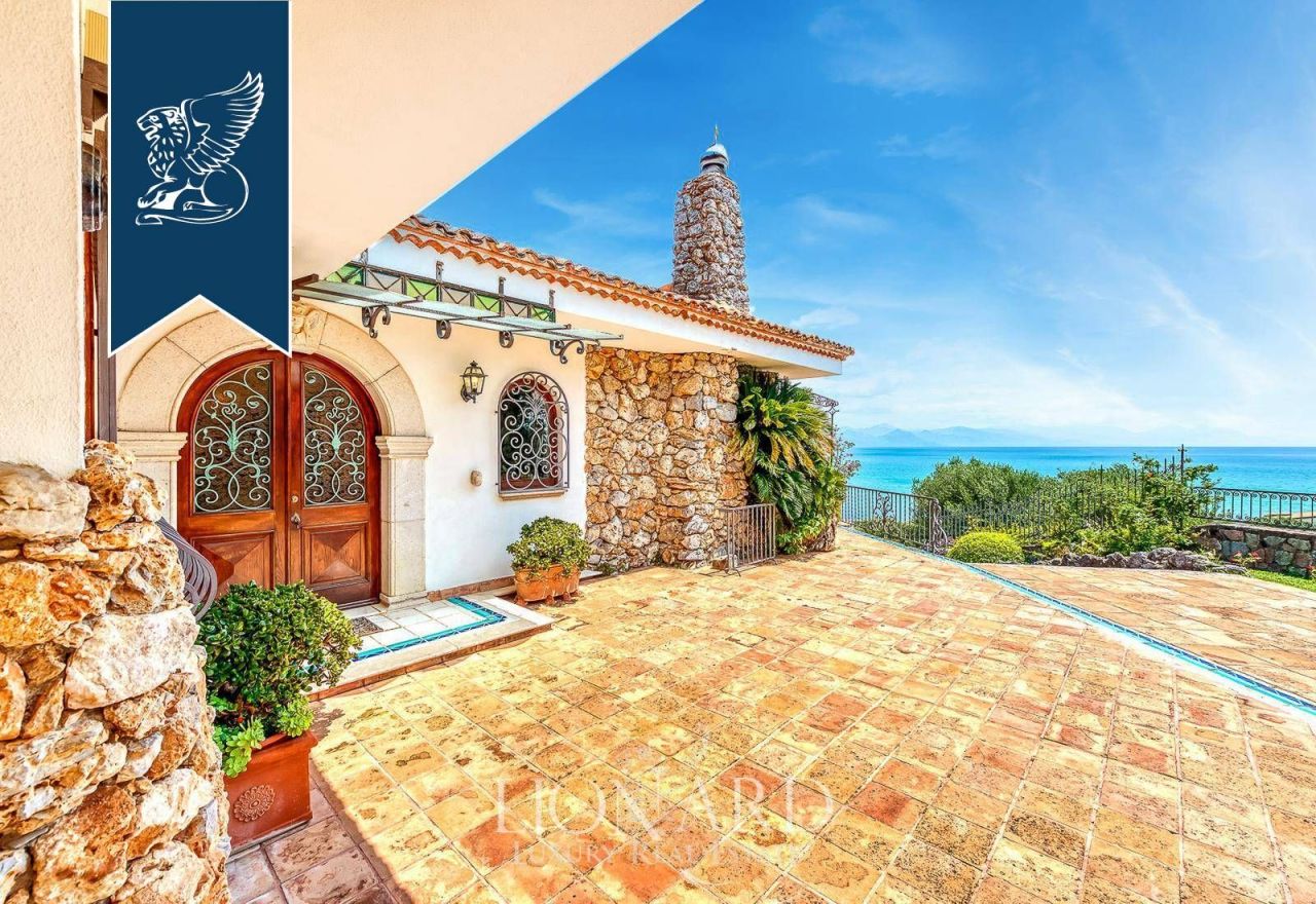 Вилла в Салерно, Италия, 480 м² - фото 8