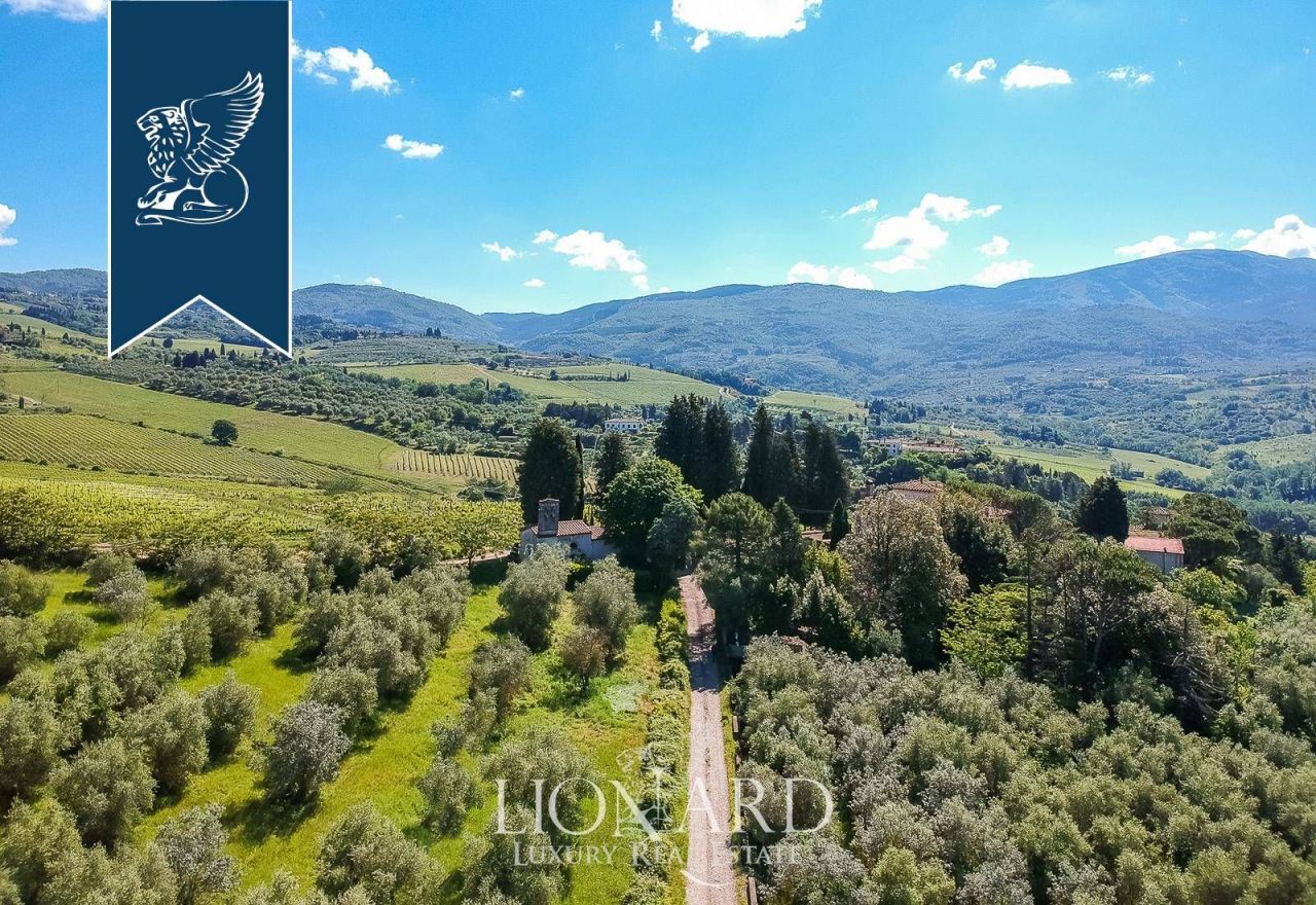 Вилла во Флоренции, Италия, 1 500 м² - фото 8