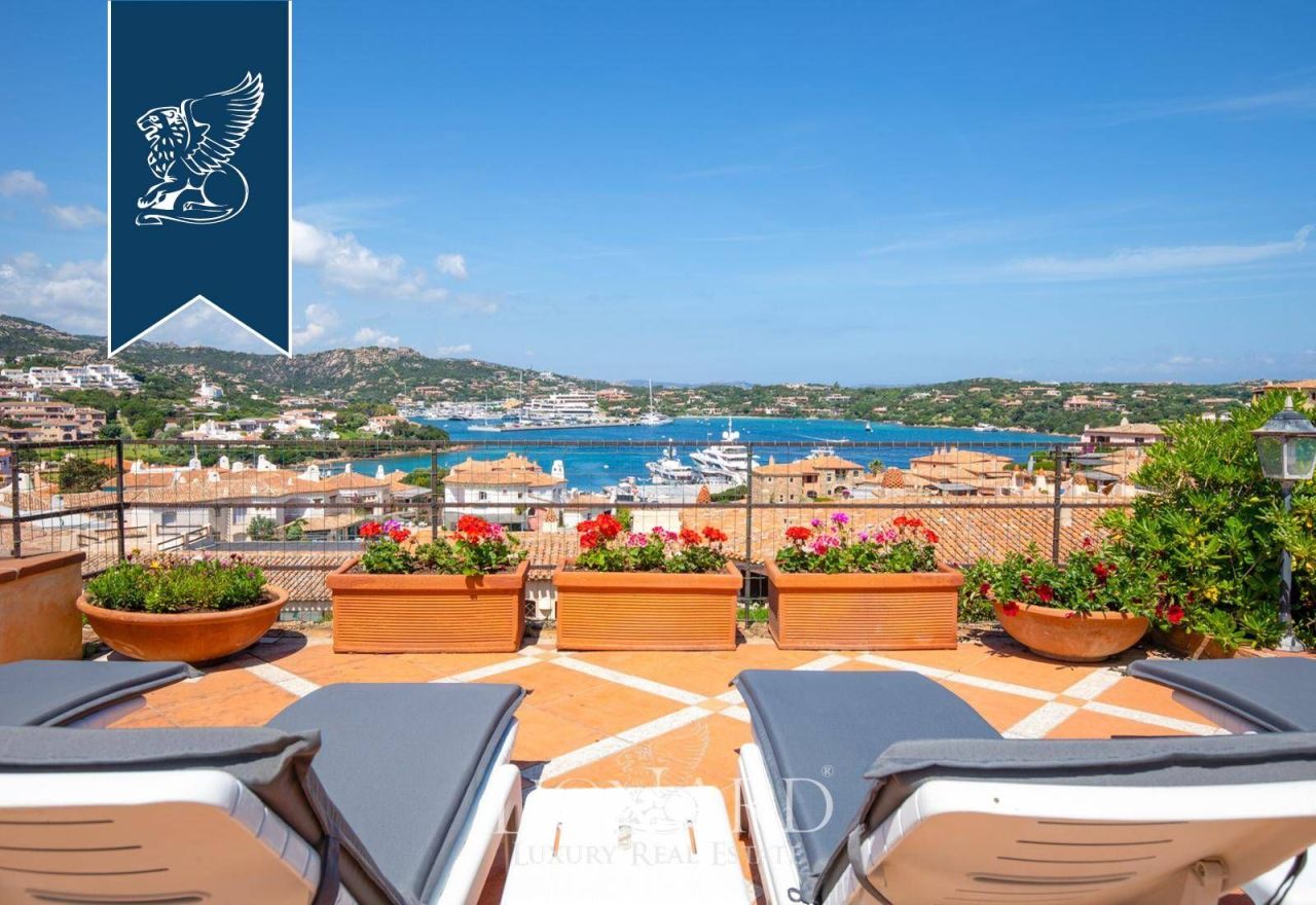 Вилла в Порто Черво, Италия, 770 м² - фото 8