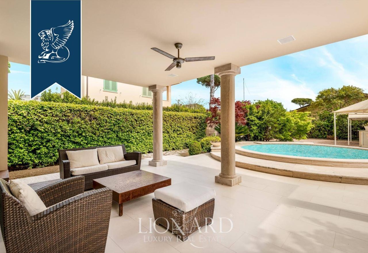 Вилла в Форте деи Марми, Италия, 300 м² - фото 8