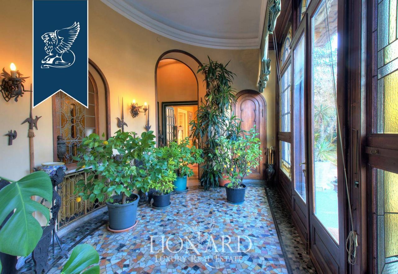 Вилла в Стрезе, Италия, 600 м² - фото 8