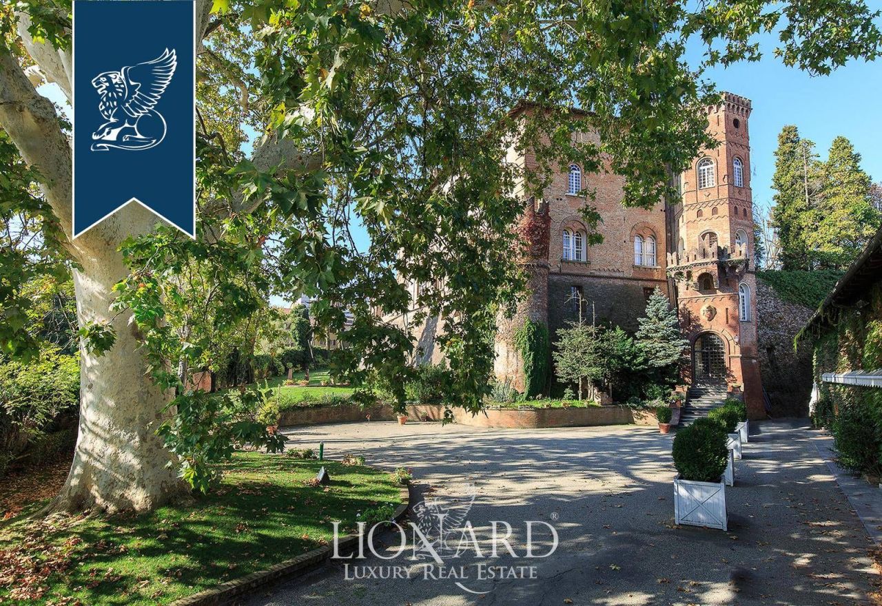 Отель, гостиница в Алессандрии, Италия, 2 500 м² - фото 8