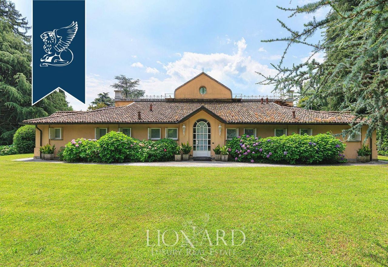 Вилла в Грианте, Италия, 380 м² - фото 8