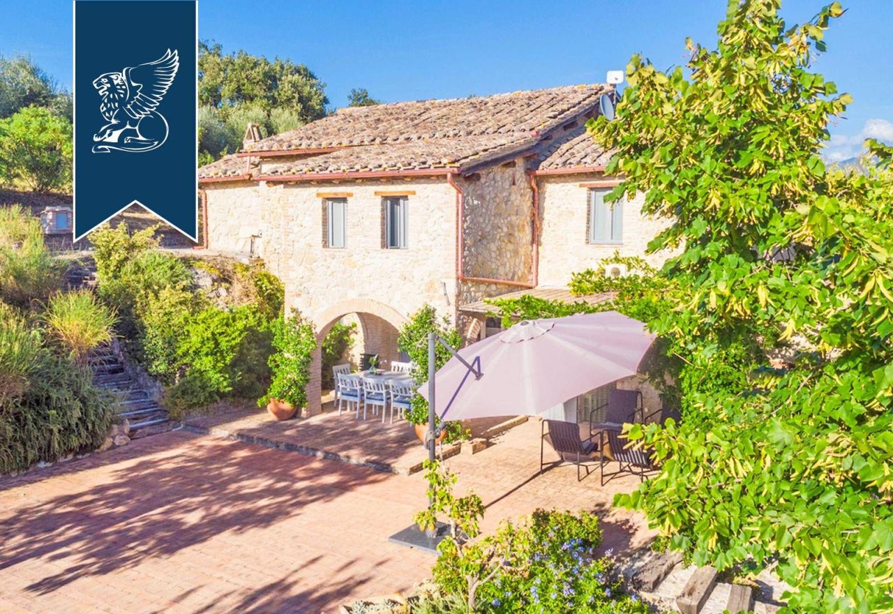 Вилла в Риети, Италия, 300 м² - фото 8