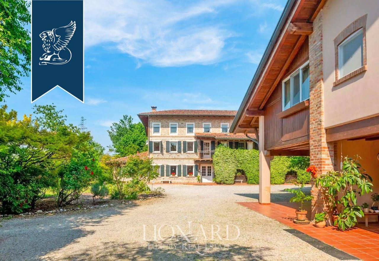 Вилла в Порденоне, Италия, 1 176 м² - фото 8