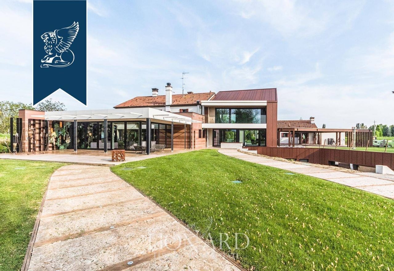 Вилла в Венеции, Италия, 1 150 м² - фото 8