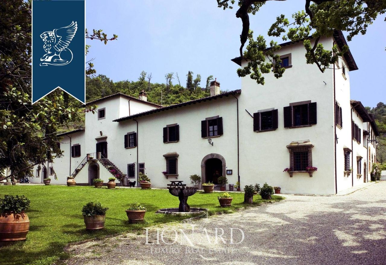 Ферма во Флоренции, Италия, 3 000 м² - фото 8