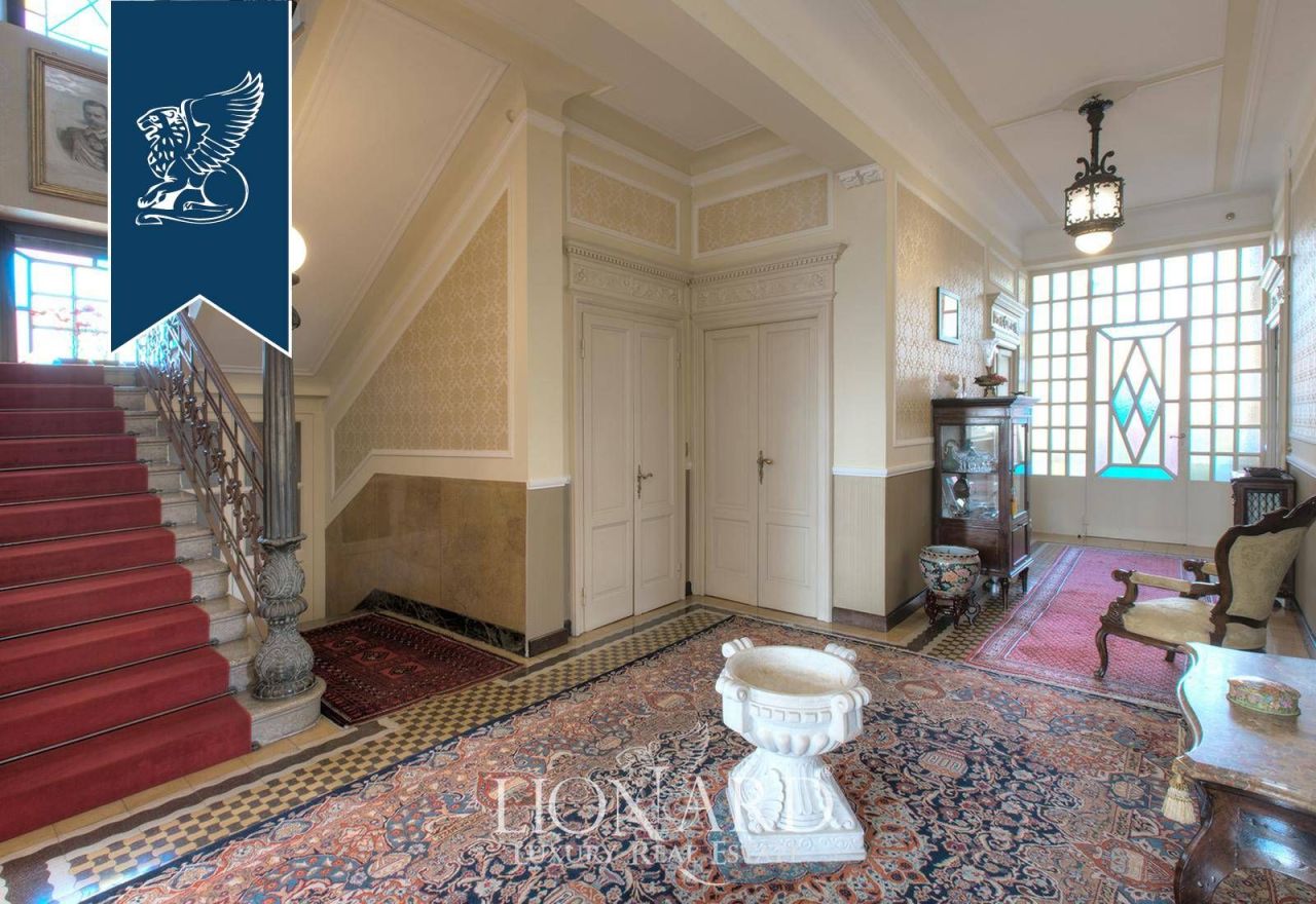 Вилла в Милане, Италия, 560 м² - фото 8