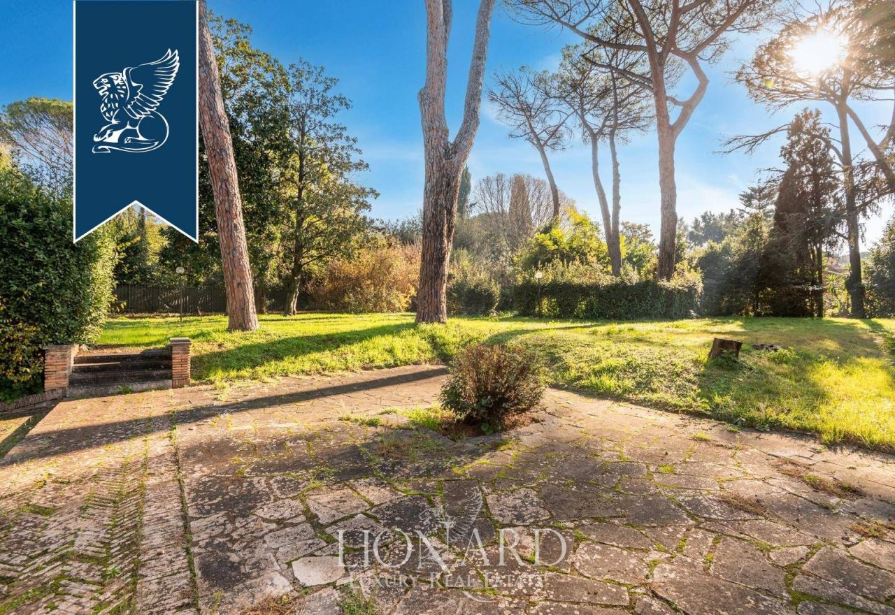 Вилла в Риме, Италия, 1 600 м² - фото 8