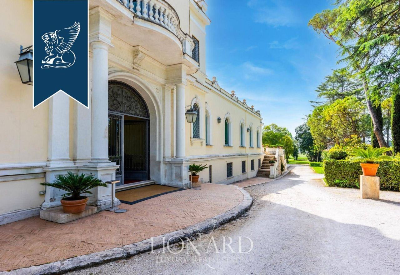 Вилла в Риме, Италия, 2 930 м² - фото 8