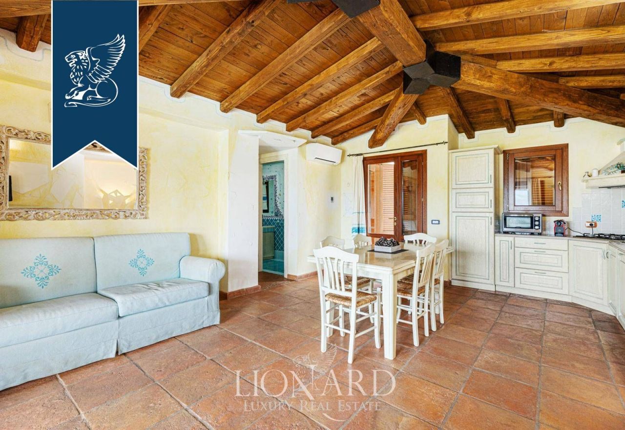 Вилла в Сан-Теодоро, Италия, 217 м² - фото 8