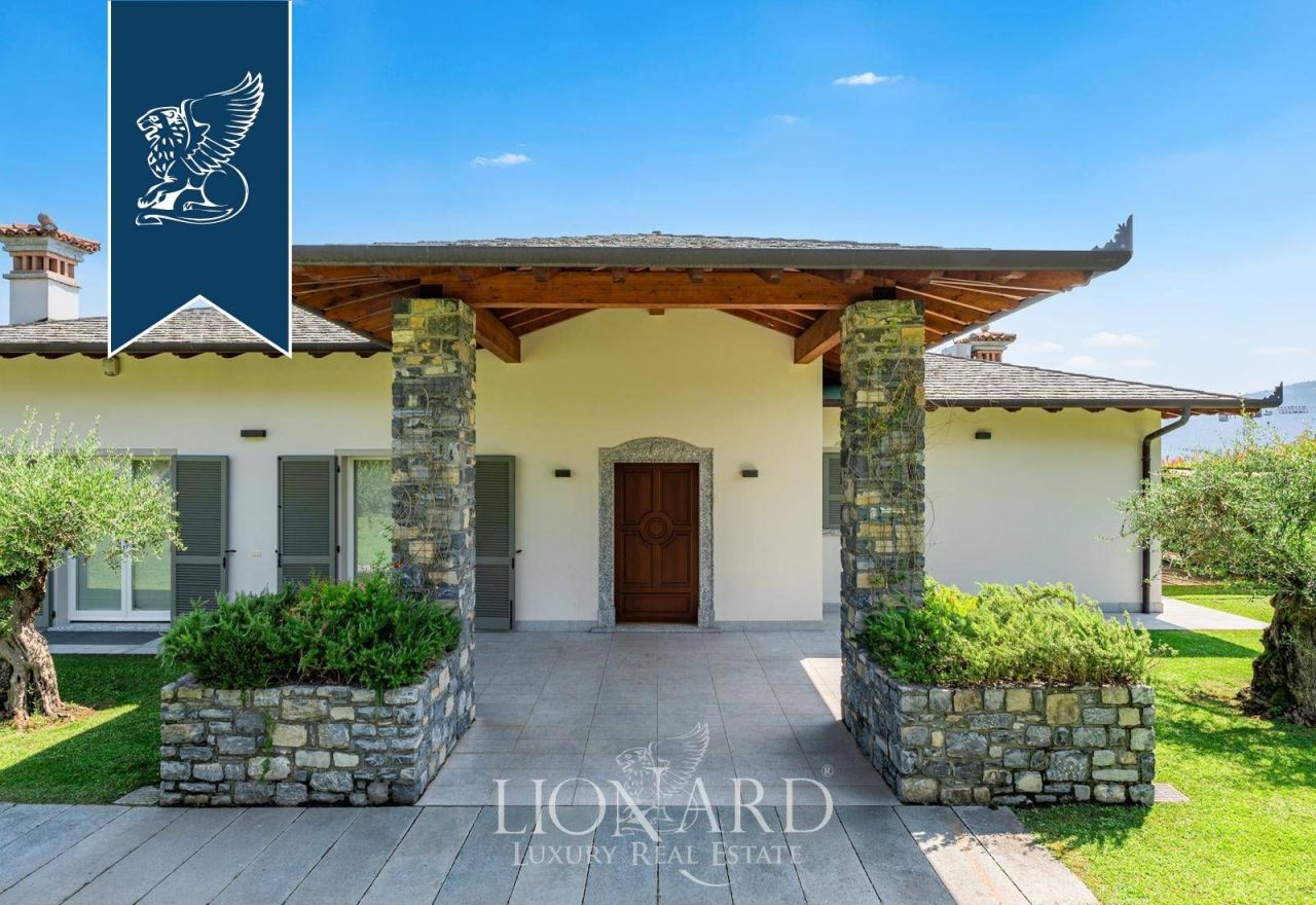 Вилла в Грианте, Италия, 300 м² - фото 8