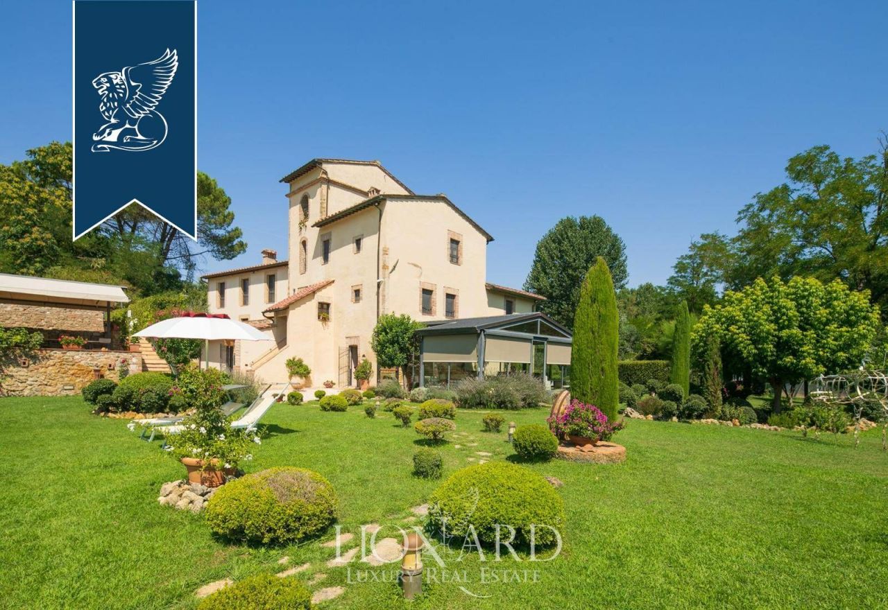 Отель, гостиница в Сиене, Италия, 650 м² - фото 8