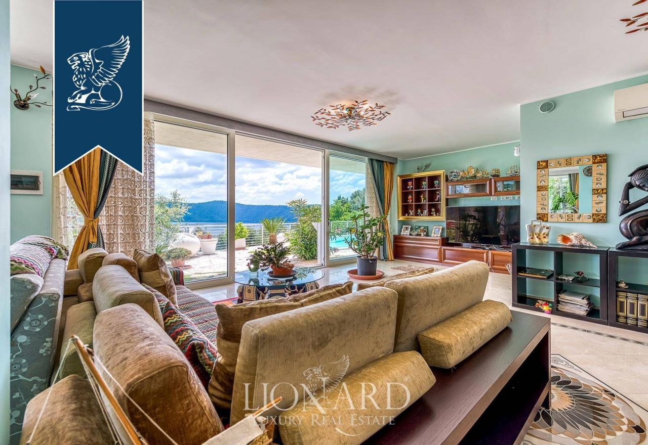 Вилла в Риме, Италия, 550 м² - фото 8