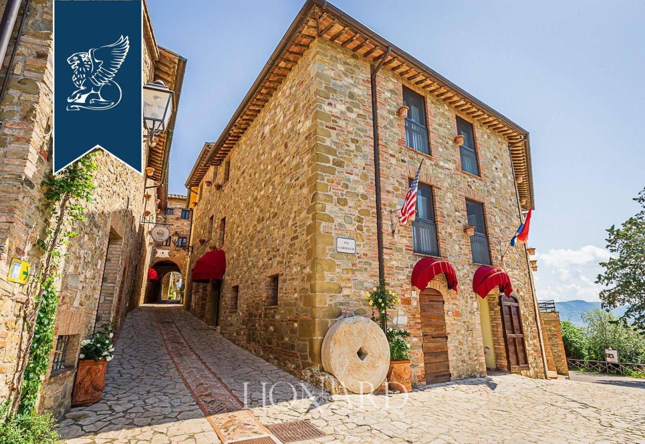 Дом в Коллаццоне, Италия, 5 800 м² - фото 8