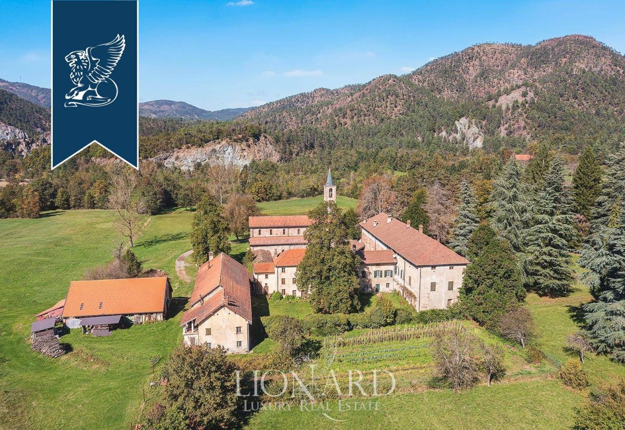 Вилла в Генуе, Италия, 4 200 м² - фото 8