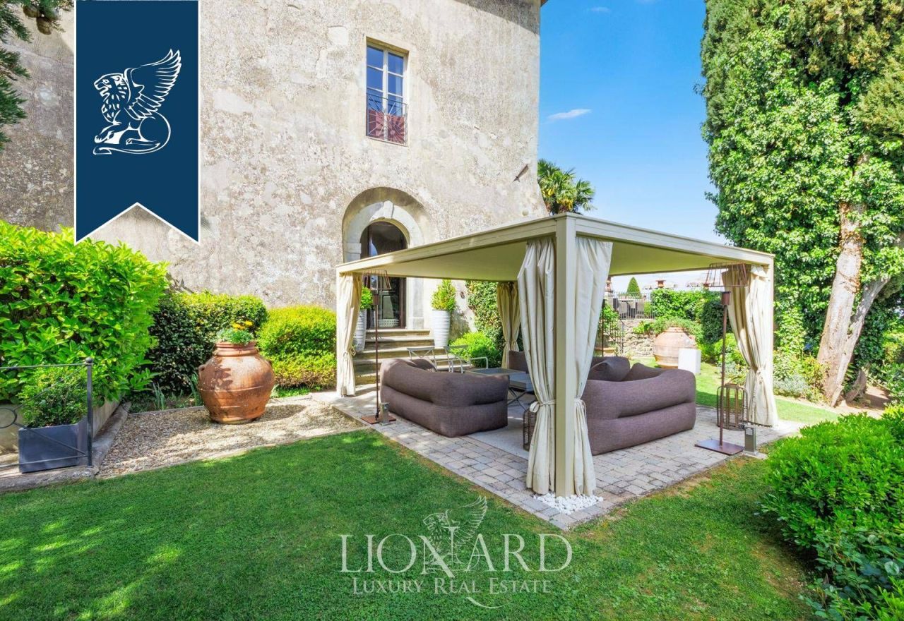 Отель, гостиница в Ареццо, Италия, 1 850 м² - фото 8