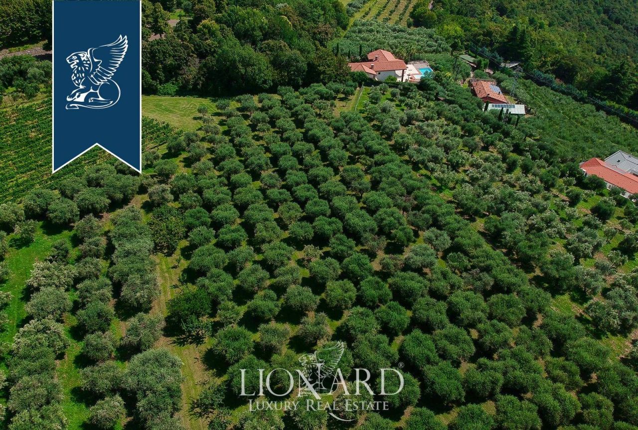 Вилла в Вероне, Италия, 1 000 м² - фото 8