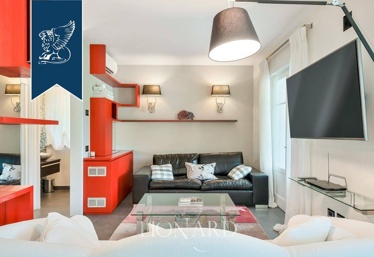Вилла в Форте деи Марми, Италия, 265 м² - фото 8