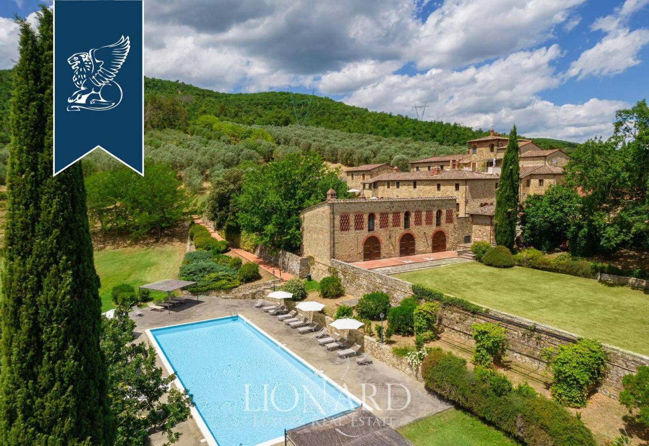 Ферма в Ареццо, Италия, 1 500 м² - фото 8