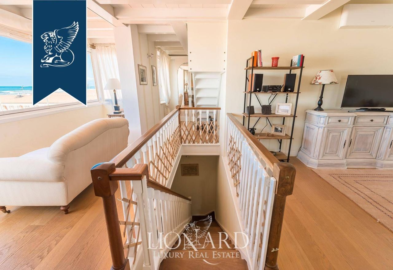 Апартаменты в Виареджо, Италия, 150 м² - фото 7