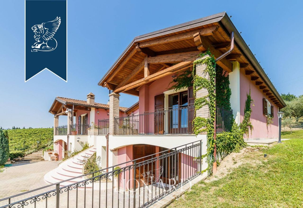 Ферма в Фано, Италия, 600 м² - фото 7