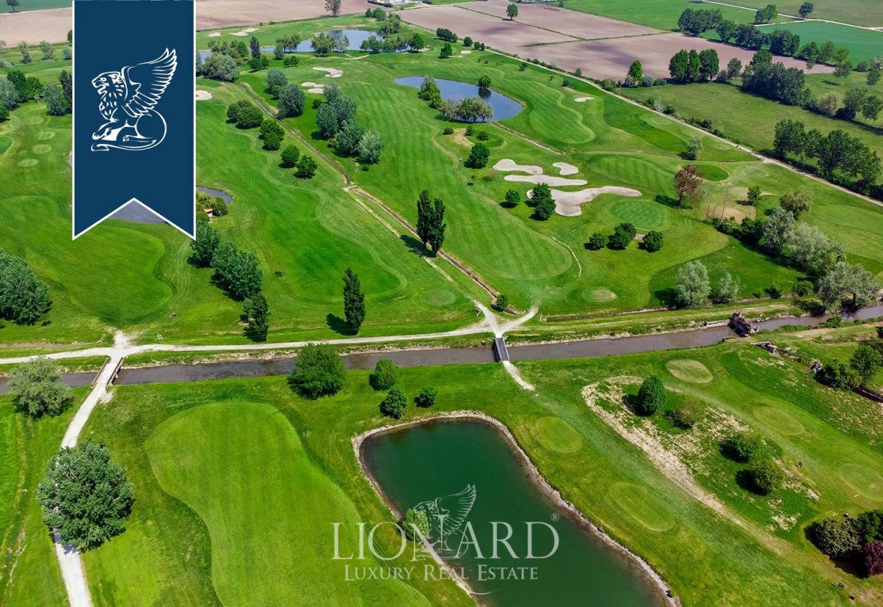 Вилла в Кремоне, Италия, 19 000 м² - фото 7