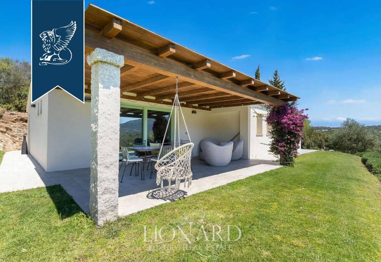 Вилла в Ольбии, Италия, 200 м² - фото 7