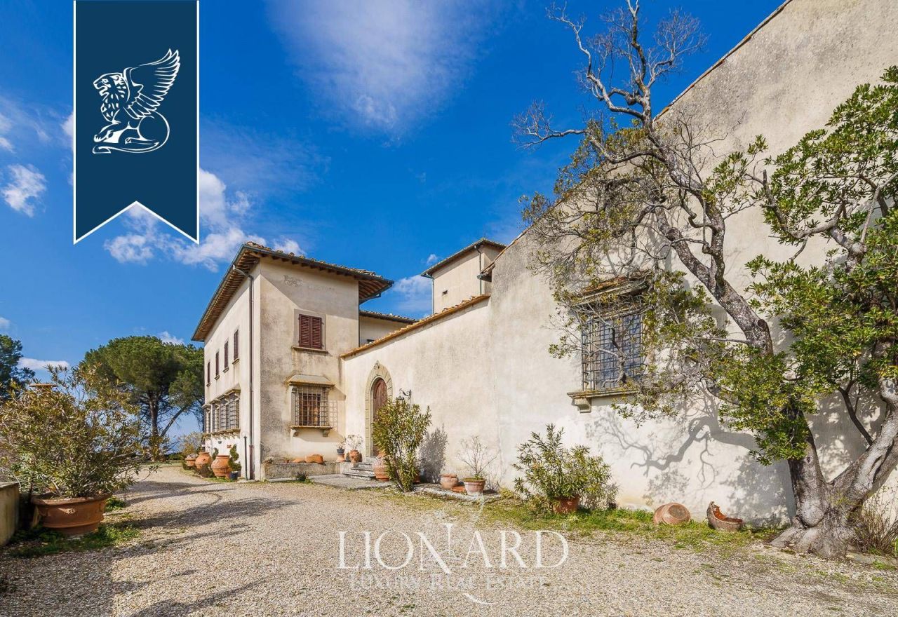 Вилла во Флоренции, Италия, 1 000 м² - фото 8