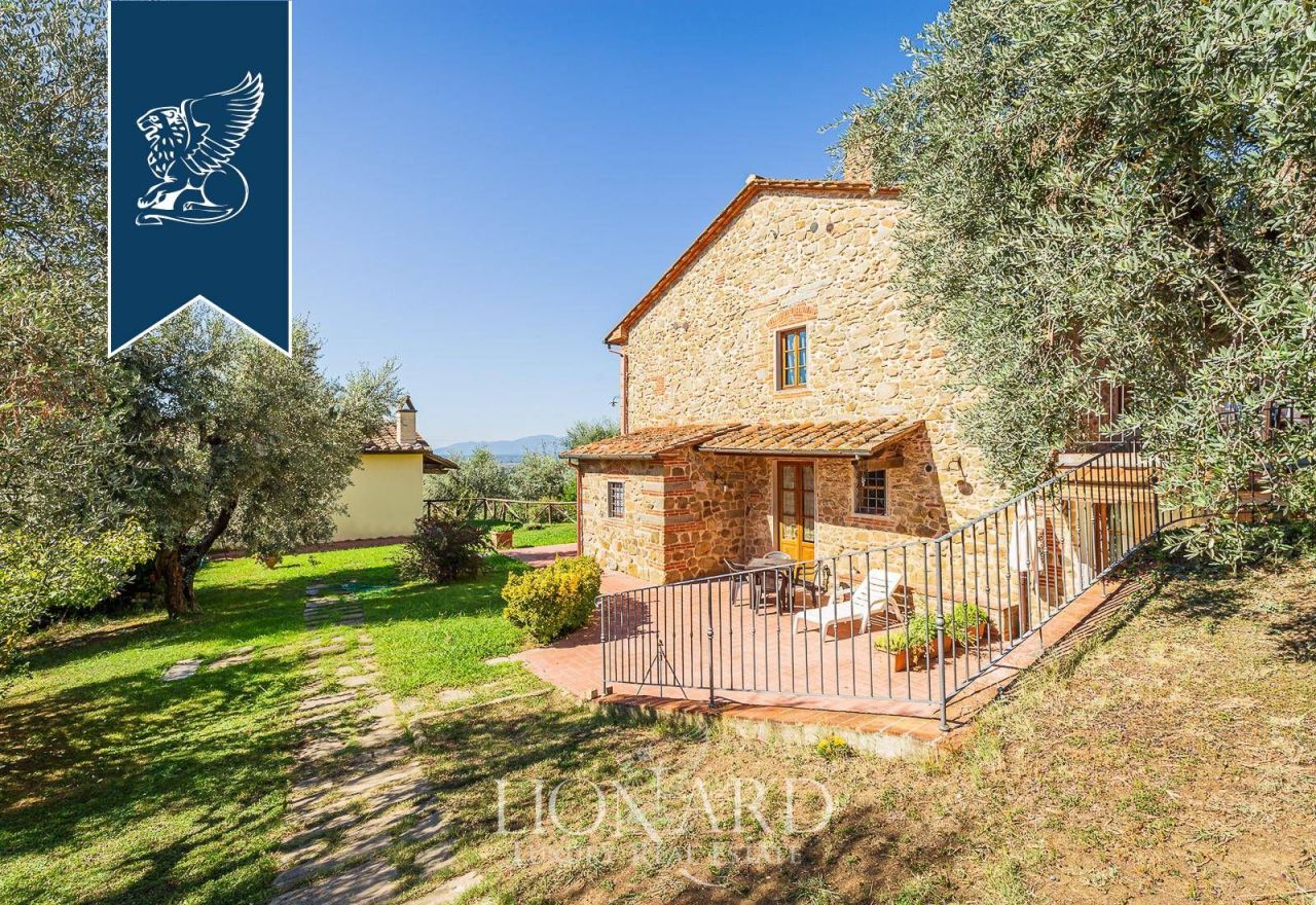 Ферма в Пистое, Италия, 1 800 м² - фото 7