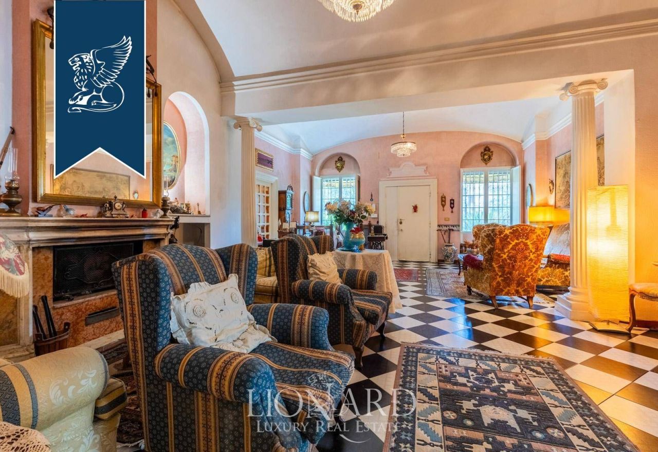 Вилла в Риме, Италия, 574 м² - фото 7