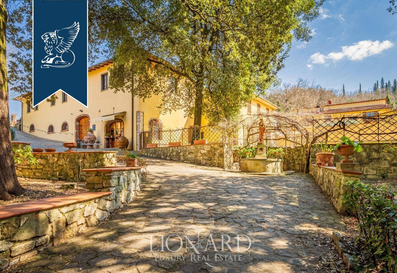 Ферма во Флоренции, Италия, 2 400 м² - фото 7