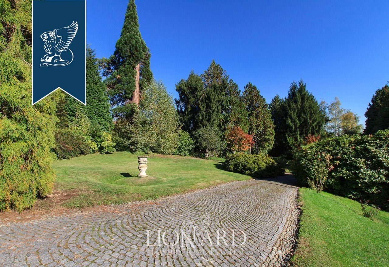 Вилла в Биелле, Италия, 1 100 м² - фото 8