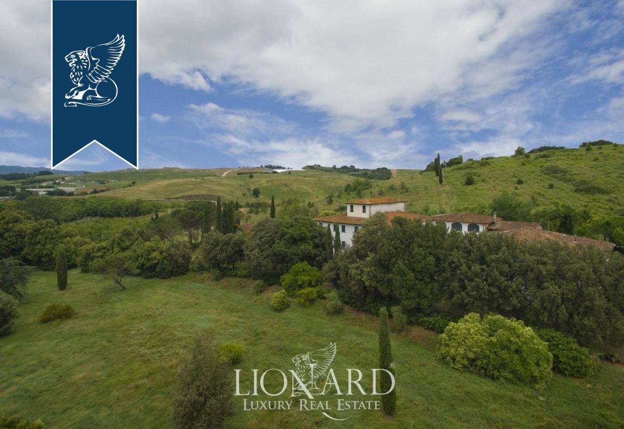 Вилла в Ареццо, Италия, 3 000 м² - фото 8