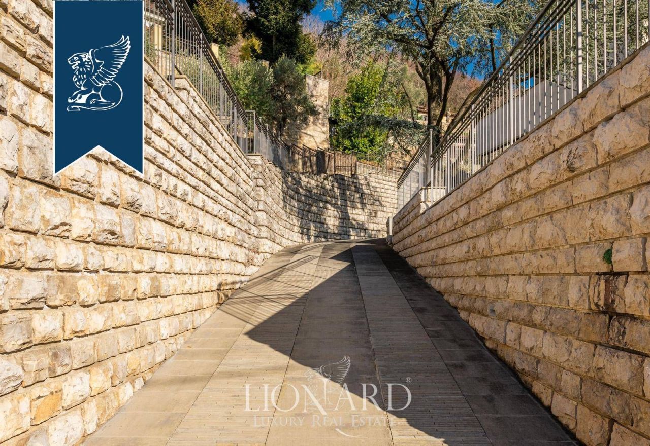 Вилла в Брешии, Италия, 769 м² - фото 7