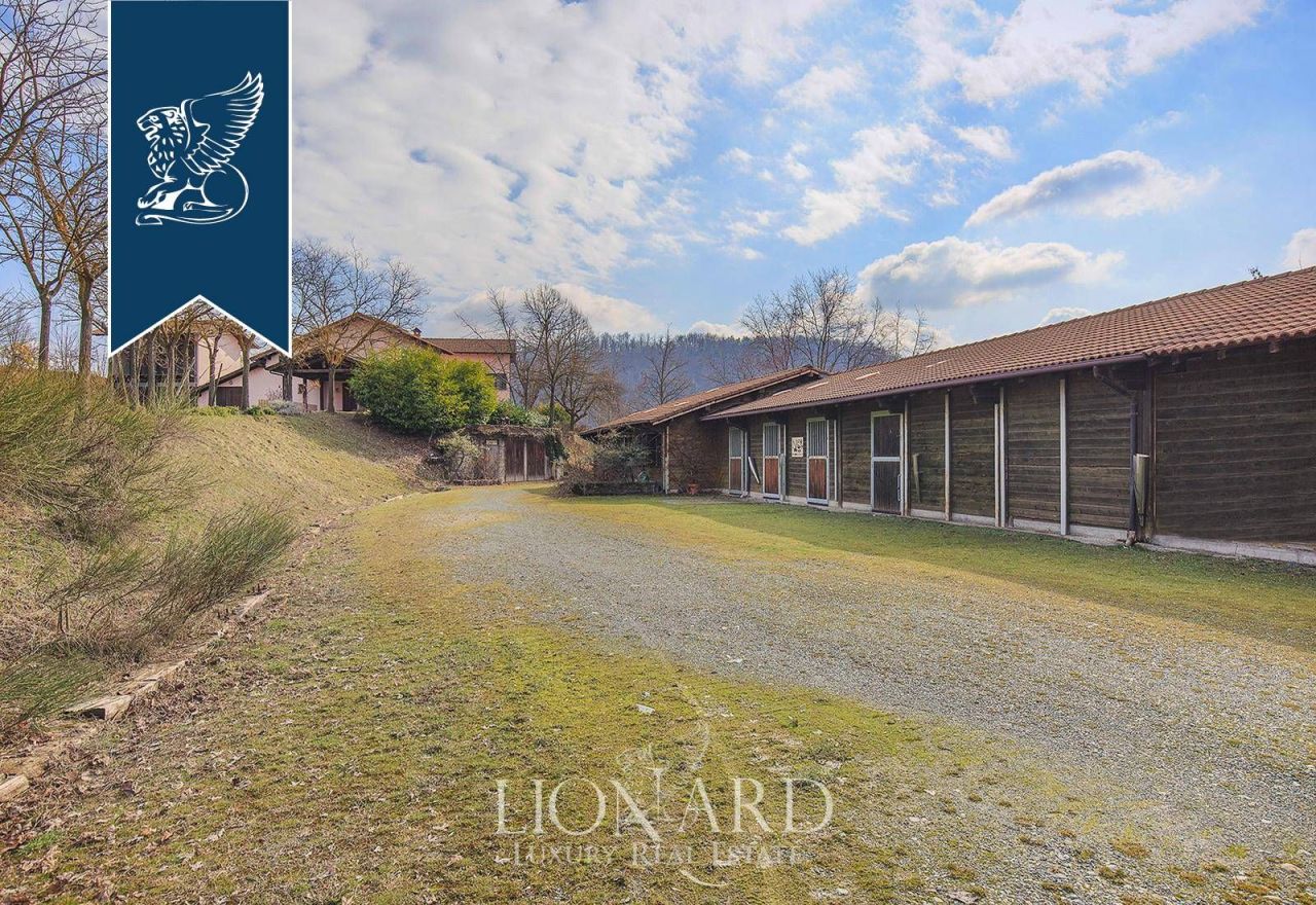 Ферма в Алессандрии, Италия, 300 м² - фото 7