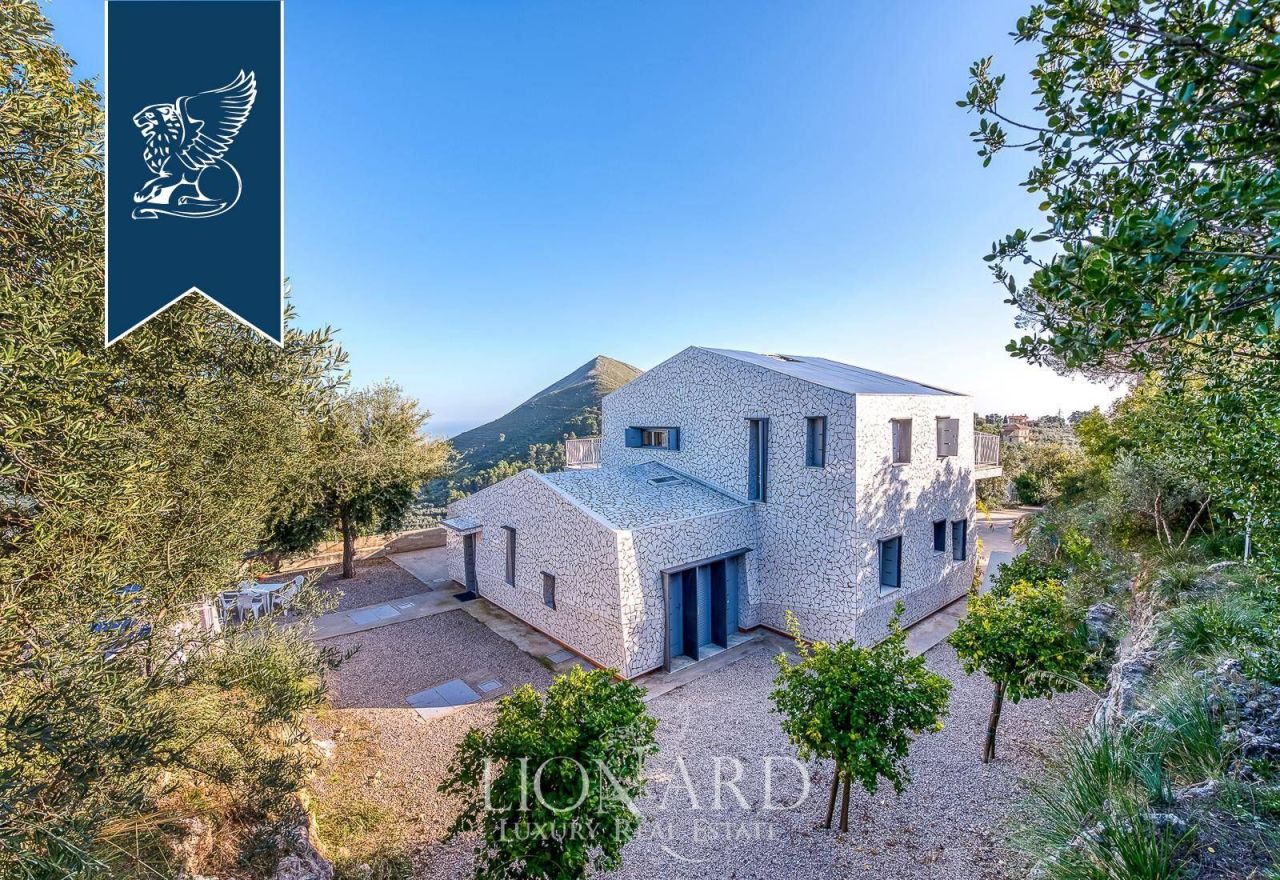 Вилла в Латина, Италия, 630 м² - фото 9