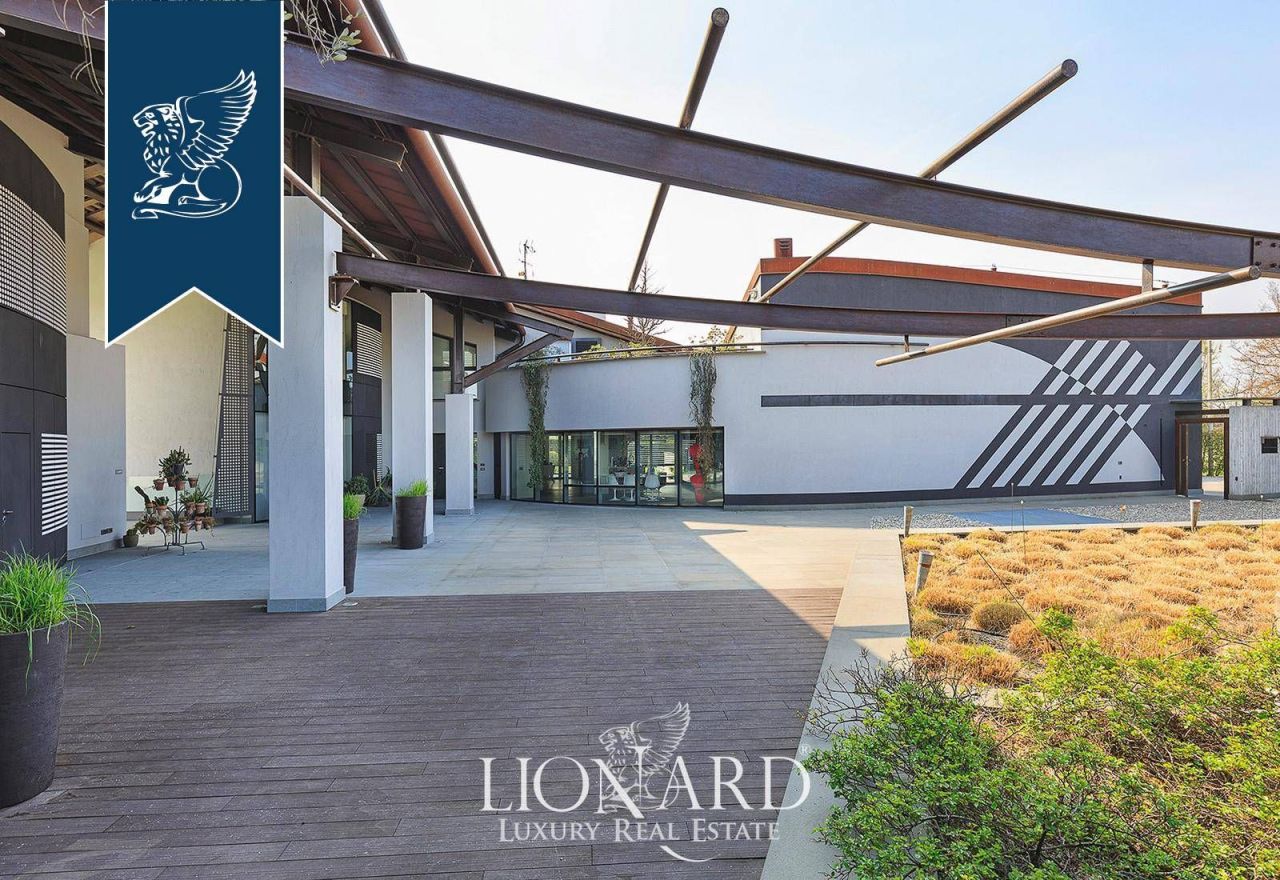 Вилла в Бергамо, Италия, 1 000 м² - фото 9