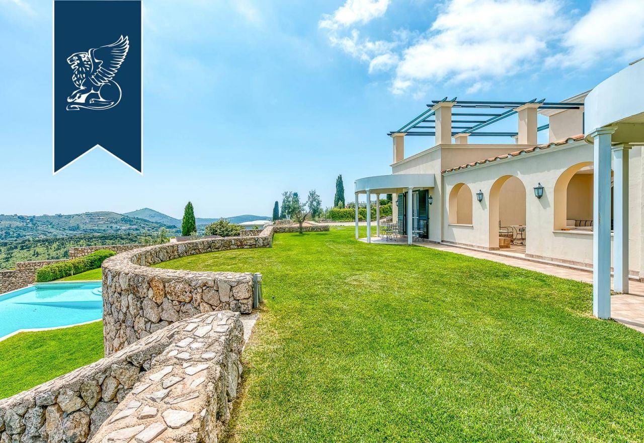 Дом в Латина, Италия, 400 м² - фото 9