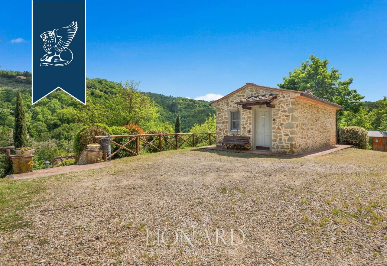 Вилла в Ареццо, Италия, 726 м² - фото 9