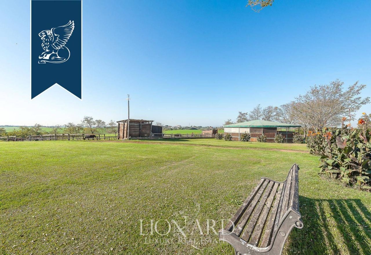 Ферма в Риме, Италия, 2 761 м² - фото 9