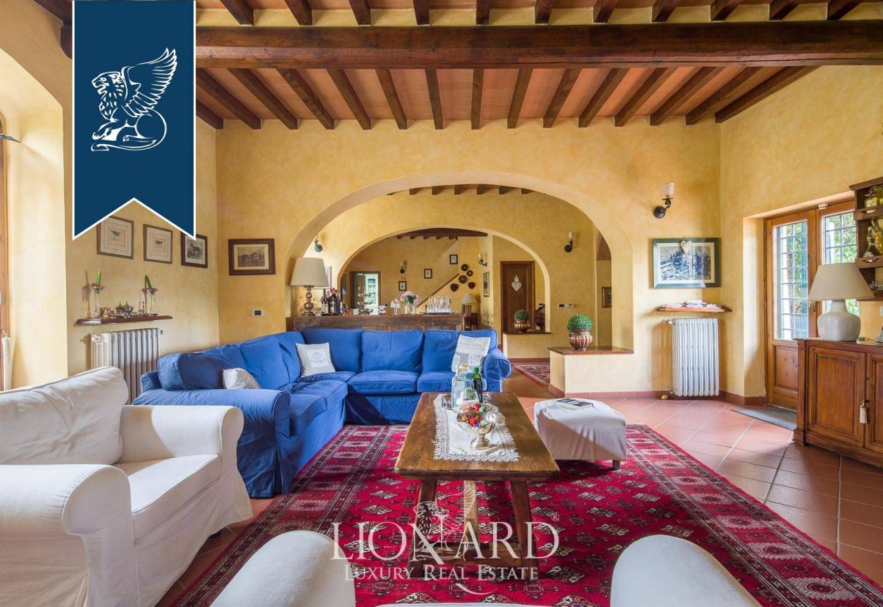 Вилла во Флоренции, Италия, 600 м² - фото 9