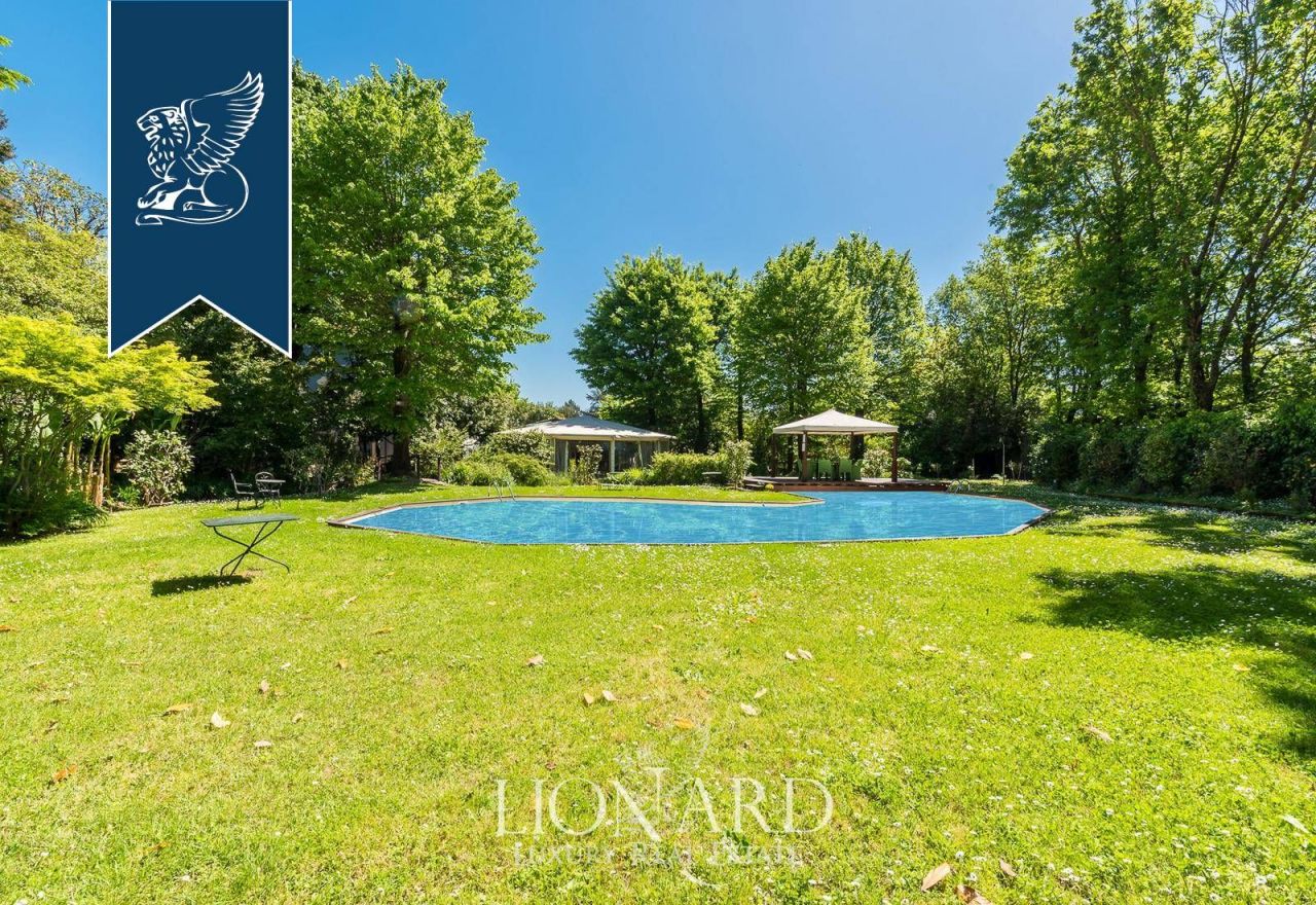 Отель, гостиница в Лукке, Италия, 1 200 м² - фото 9