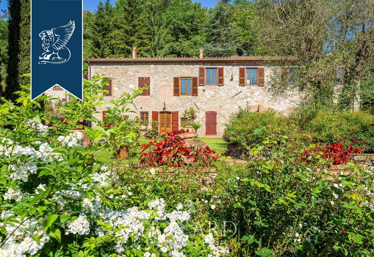 Ферма в Лукке, Италия, 900 м² - фото 9