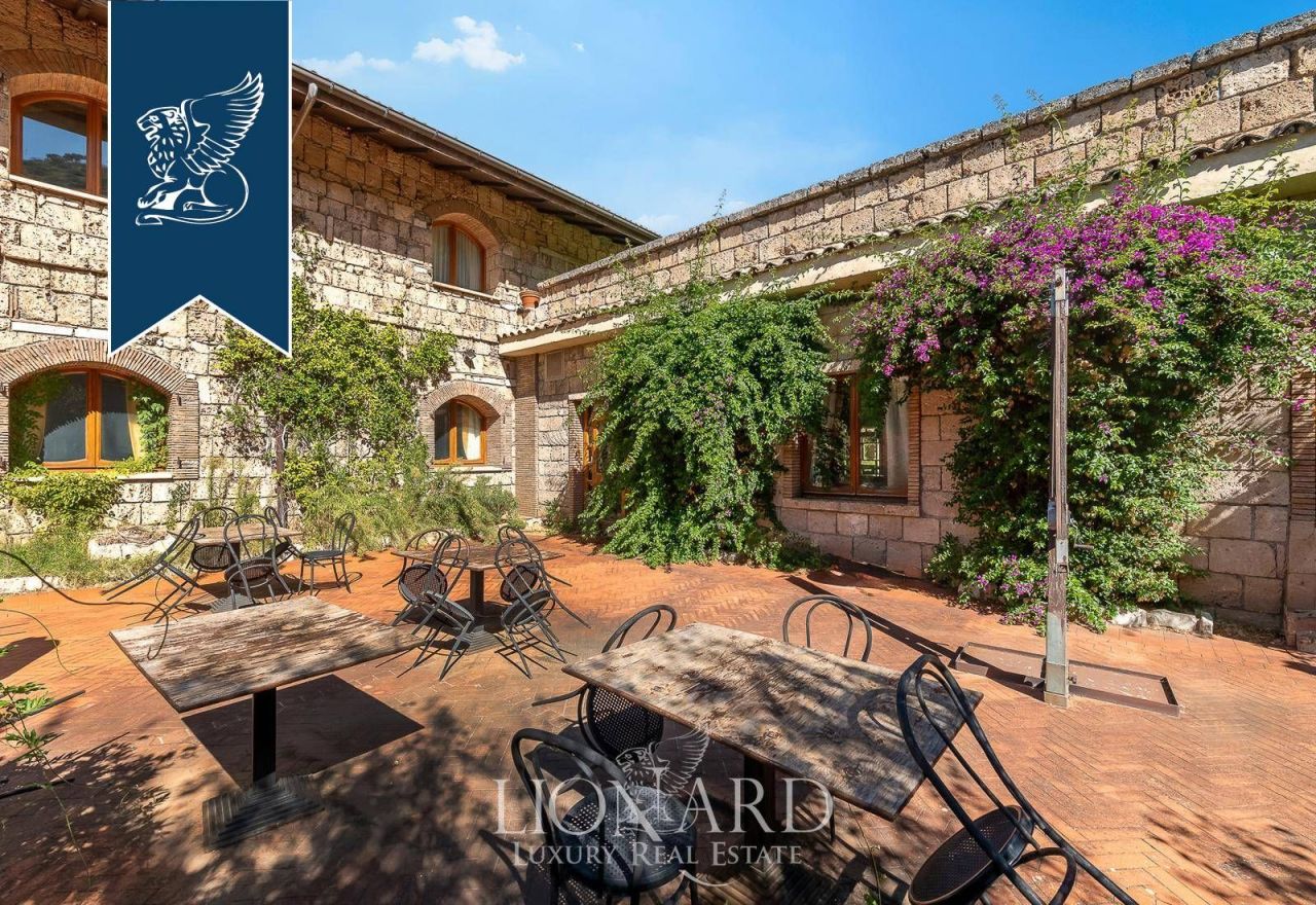 Отель, гостиница в Риме, Италия, 2 950 м² - фото 9