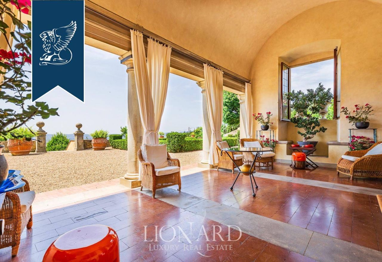 Вилла во Флоренции, Италия, 1 300 м² - фото 9