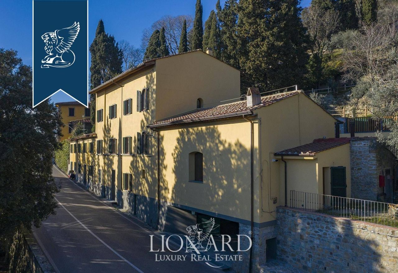 Вилла во Флоренции, Италия, 726 м² - фото 9