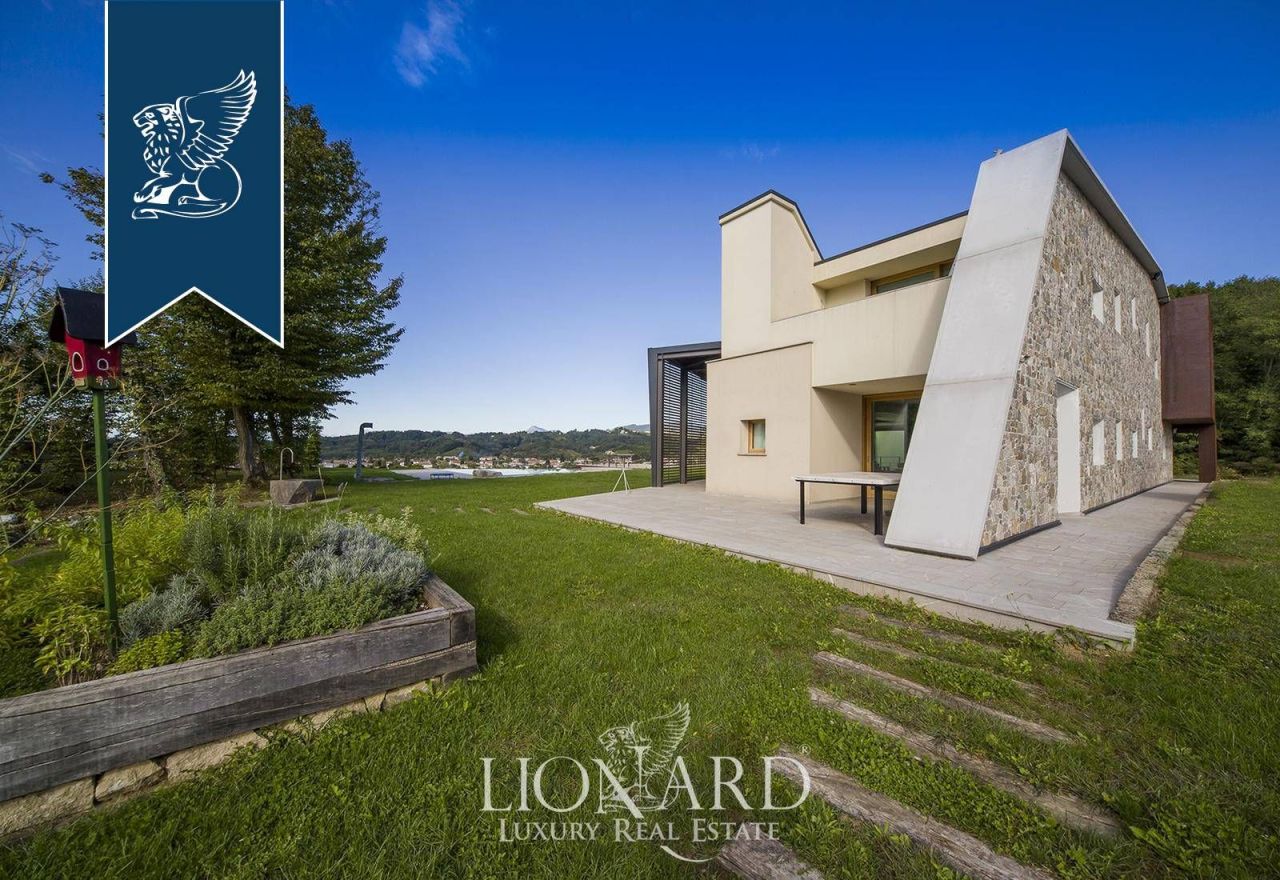 Ферма в Удине, Италия, 900 м² - фото 9